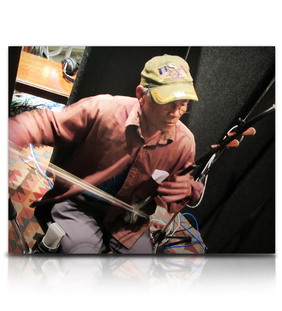Street Erhu - Image 12