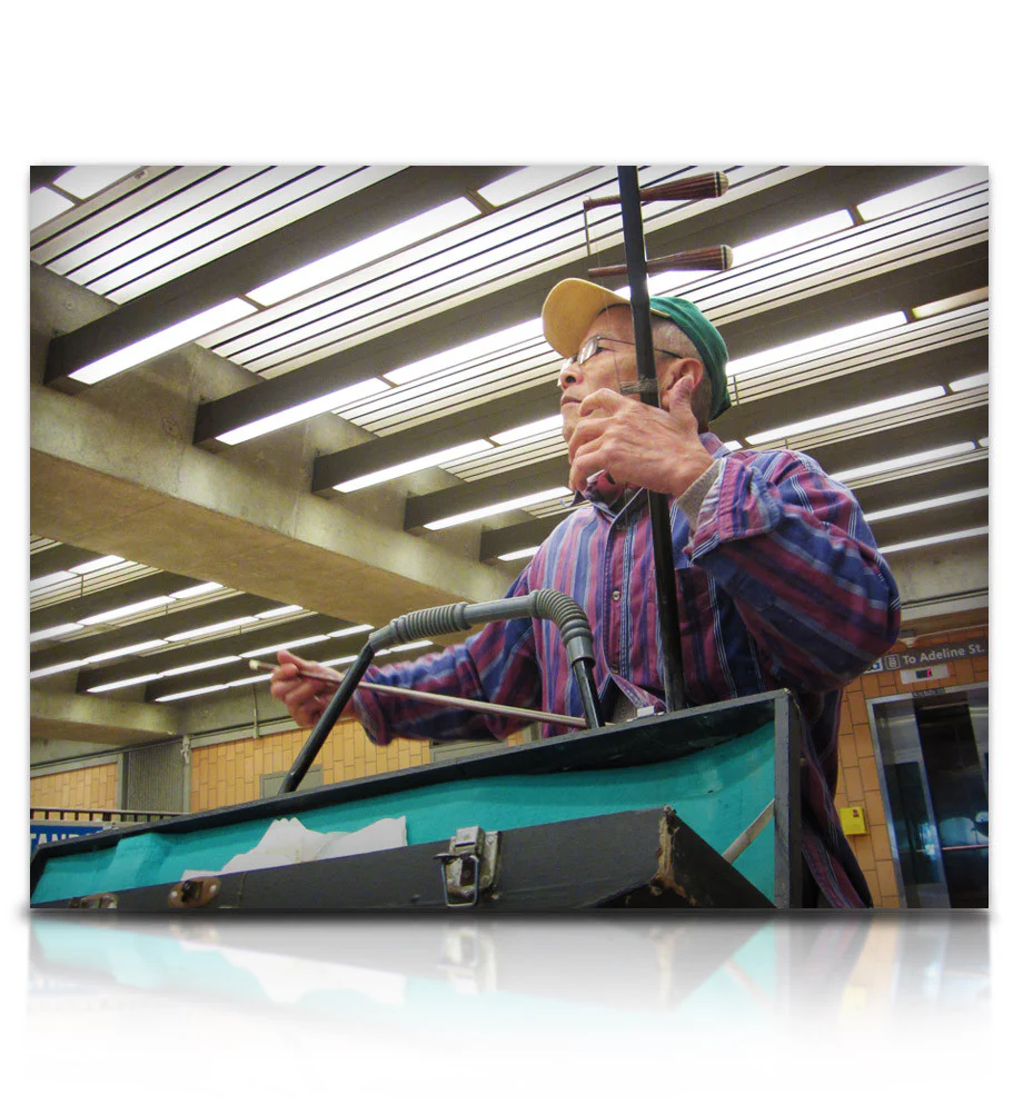 Street Erhu - Image 7